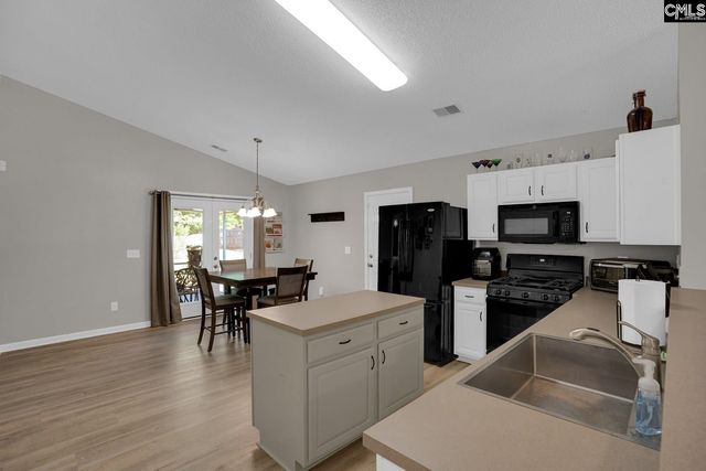 559 Foxstone Drive, Chapin, SC 29036
