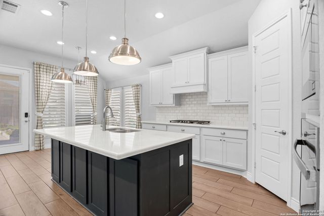 3136 Little Creek Path, Seguin, TX 78155