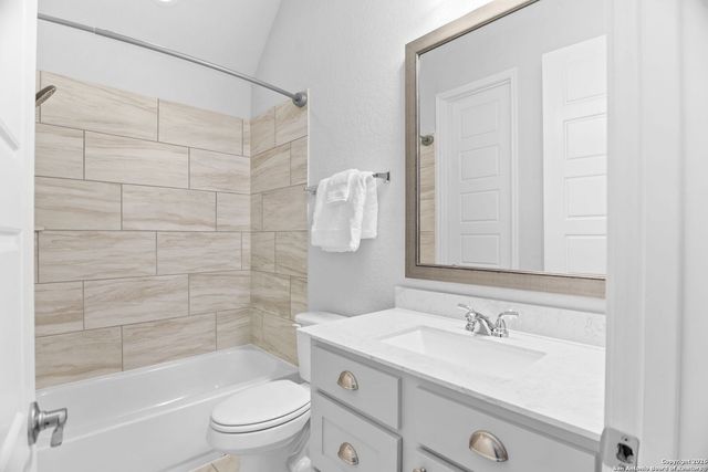 3136 Little Creek Path, Seguin, TX 78155