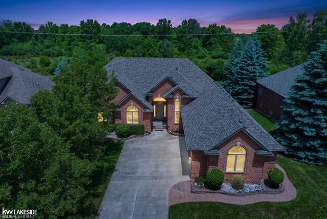 13337 Windham Drive, Washington Twp, MI 48094