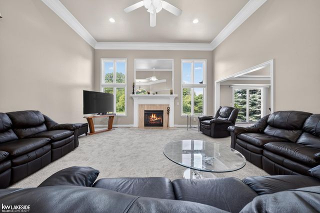 13337 Windham Drive, Washington Twp, MI 48094