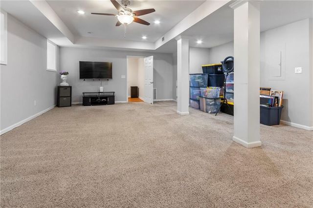 5792 Stonehaven Drive NW, Kennesaw, GA 30152