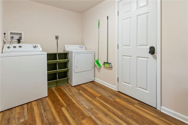 5792 Stonehaven Drive NW, Kennesaw, GA 30152
