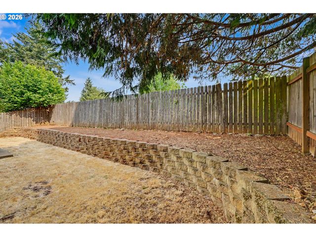 1241 ANNA Ln, Salem, OR 97306