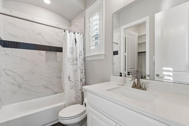 5925 Thurmond Sail Court, Fort Worth, TX 76179