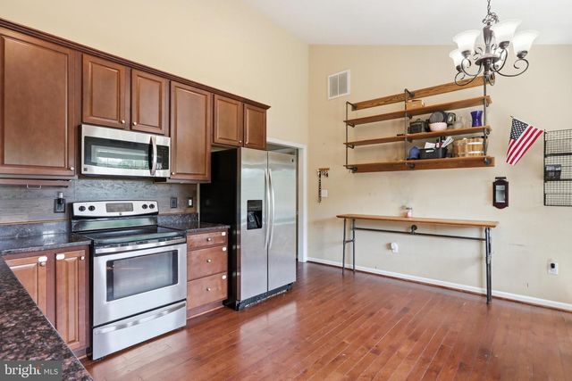 737 LOWER VALLEY RD, Strasburg, VA 22657