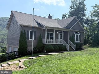 737 LOWER VALLEY RD, Strasburg, VA 22657