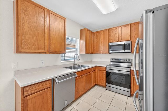 216 DEEPCOVE ROAD, Winter Garden, FL 34787