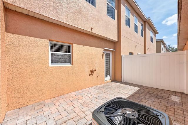 216 DEEPCOVE ROAD, Winter Garden, FL 34787