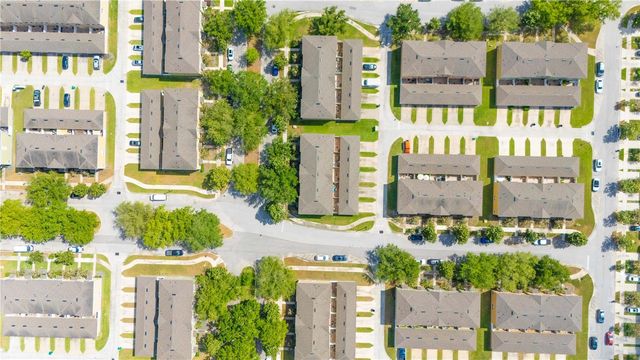 216 DEEPCOVE ROAD, Winter Garden, FL 34787