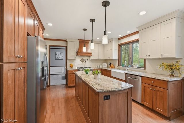 7308 Arborwood Drive, Hudson, OH 44236