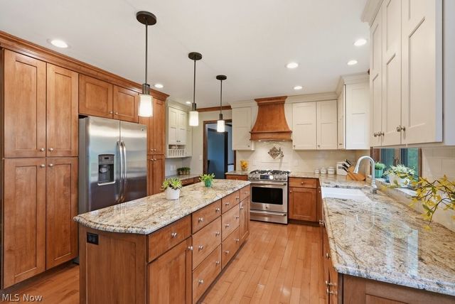 7308 Arborwood Drive, Hudson, OH 44236