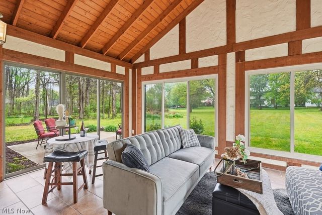 7308 Arborwood Drive, Hudson, OH 44236