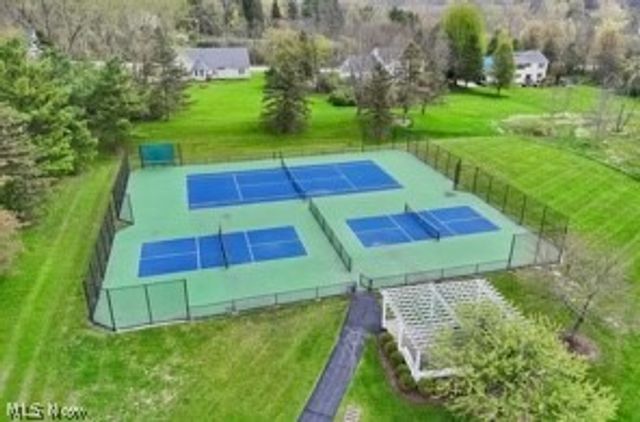 7308 Arborwood Drive, Hudson, OH 44236