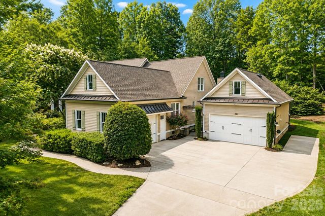 120 Silver Lake Trail, Mooresville, NC 28117