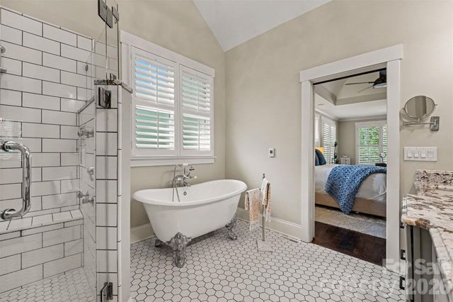 120 Silver Lake Trail, Mooresville, NC 28117