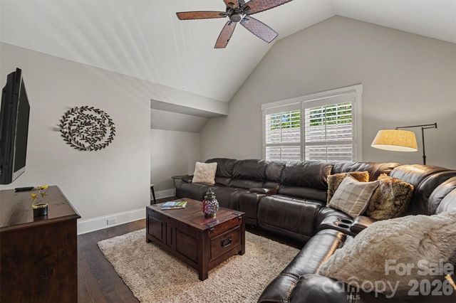 120 Silver Lake Trail, Mooresville, NC 28117