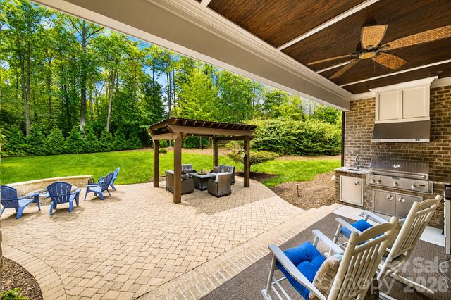 120 Silver Lake Trail, Mooresville, NC 28117