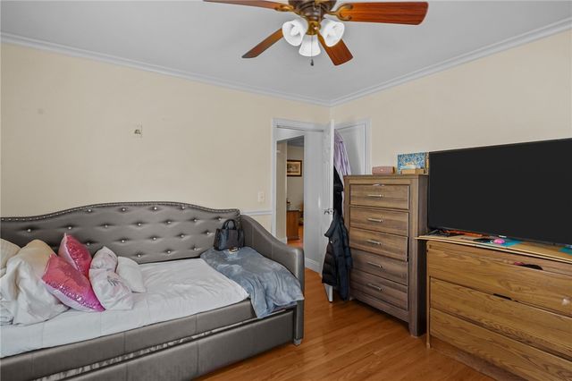 30 Lark Avenue, Cranston, RI 02920