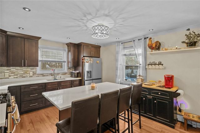 30 Lark Avenue, Cranston, RI 02920