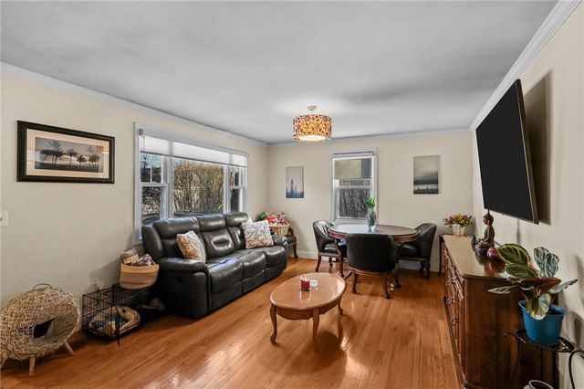 30 Lark Avenue, Cranston, RI 02920