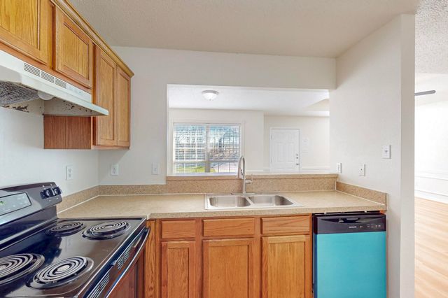 404 Truman Street, Arlington, TX 76011