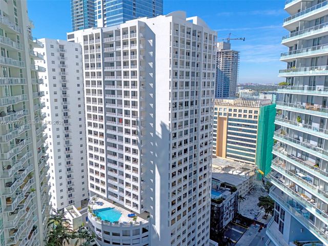 170 SE 14th St 1203, Miami, FL 33131