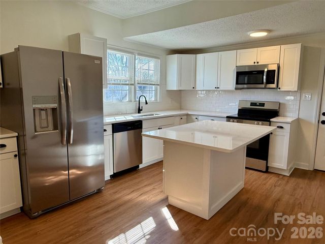 321 S Weldon Street, Gastonia, NC 28052