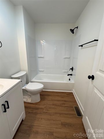 321 S Weldon Street, Gastonia, NC 28052