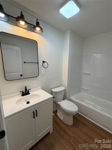 321 S Weldon Street, Gastonia, NC 28052