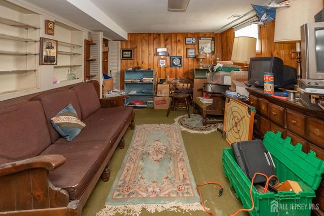 95 Jeffery Road, Colonia, NJ 07067