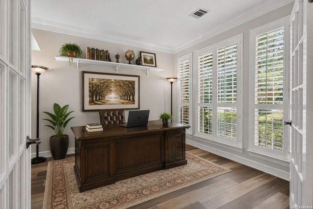 419 HIGHLAND HL, San Antonio, TX 78260