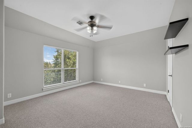 419 HIGHLAND HL, San Antonio, TX 78260