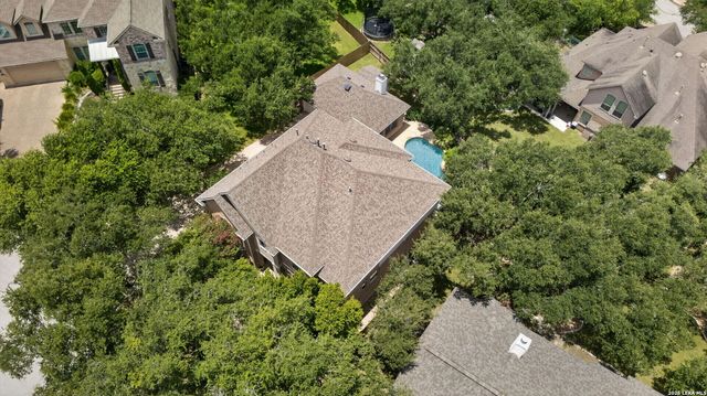 419 HIGHLAND HL, San Antonio, TX 78260