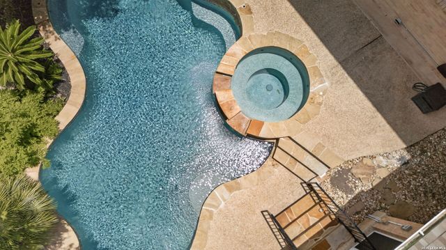 419 HIGHLAND HL, San Antonio, TX 78260