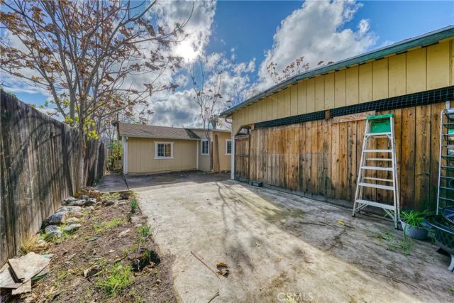 70 Shaul Street, Clearlake Oaks, CA 95423