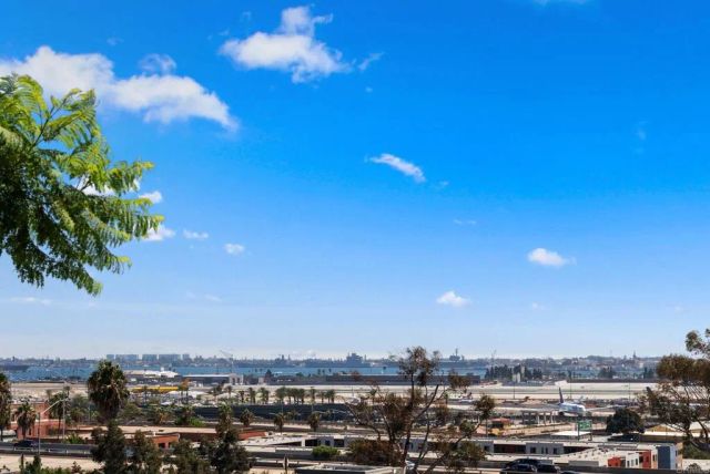 3911 California Street, San Diego, CA 92110