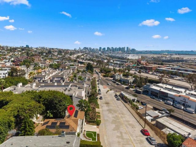 3911 California Street, San Diego, CA 92110