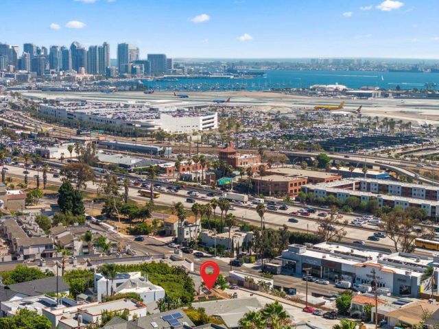 3911 California Street, San Diego, CA 92110