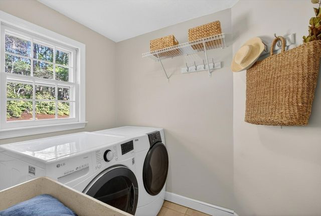 18 Bromfield Rd, Acton, MA 01720