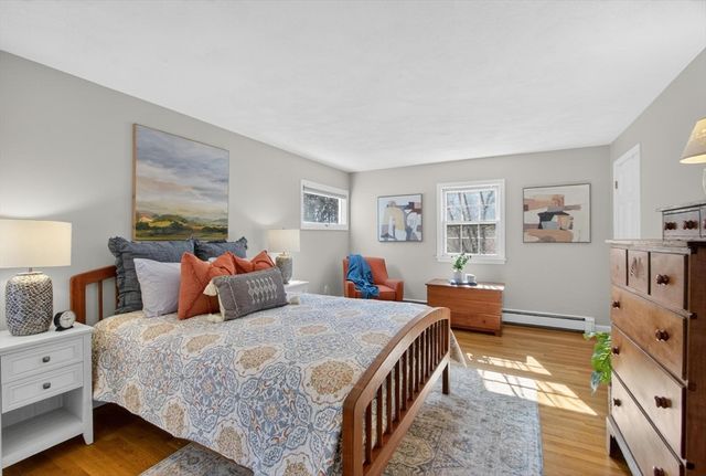 18 Bromfield Rd, Acton, MA 01720