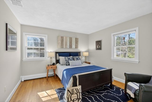 18 Bromfield Rd, Acton, MA 01720