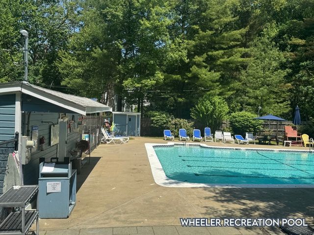 18 Bromfield Rd, Acton, MA 01720