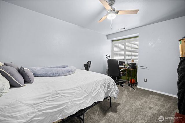 10904 62nd Street E, Puyallup, WA 98372