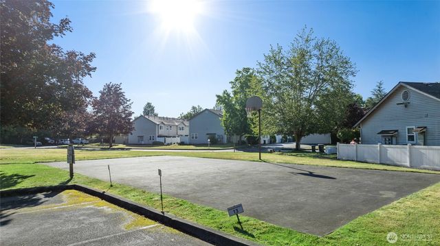 10904 62nd Street E, Puyallup, WA 98372