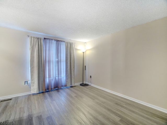 71 Ridge St, City Of Orange Twp., NJ 07050