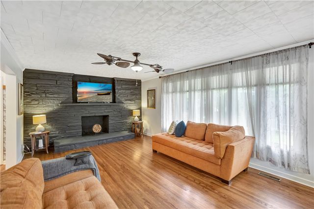 5 N OAK Street, Williamston, SC 29697