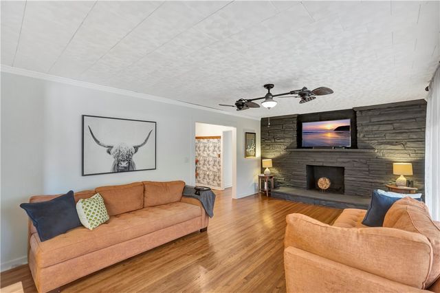 5 N OAK Street, Williamston, SC 29697