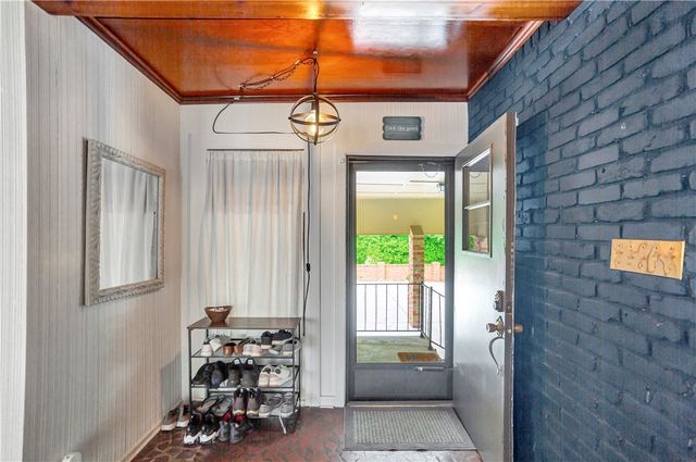 5 N OAK Street, Williamston, SC 29697