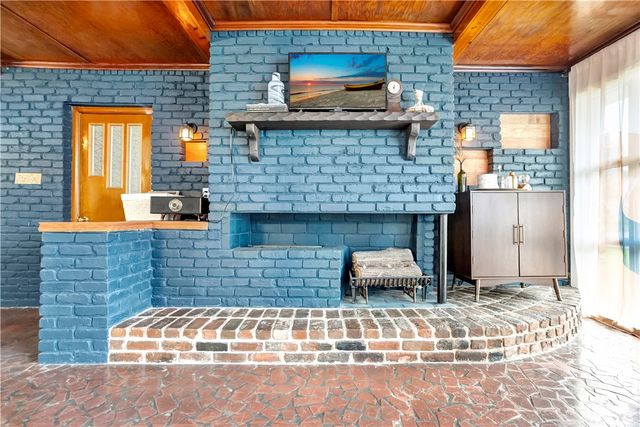 5 N OAK Street, Williamston, SC 29697